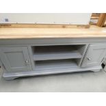 Ashbourne Grey Painted Large TV Unit (23)