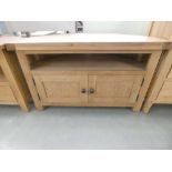 Winchester Oak Corner TV Unit (8)