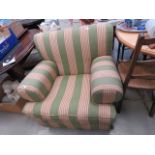 5171 - Armchair in green striped fabric