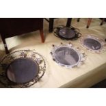 (2018) 4 decoratively framed circular wall mirrors