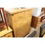 (2237) Modern chest of 2 over 4 drawers