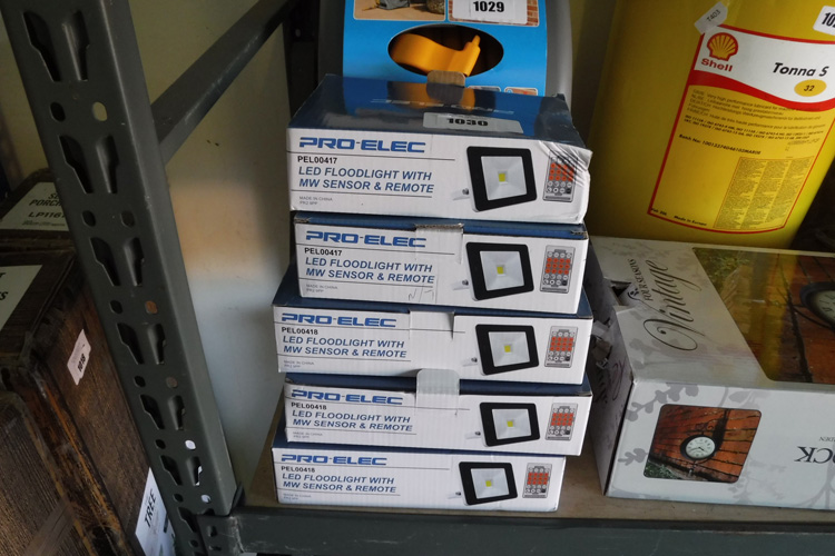 5 boxed Pro Elec LED floodlight with sensor and remote