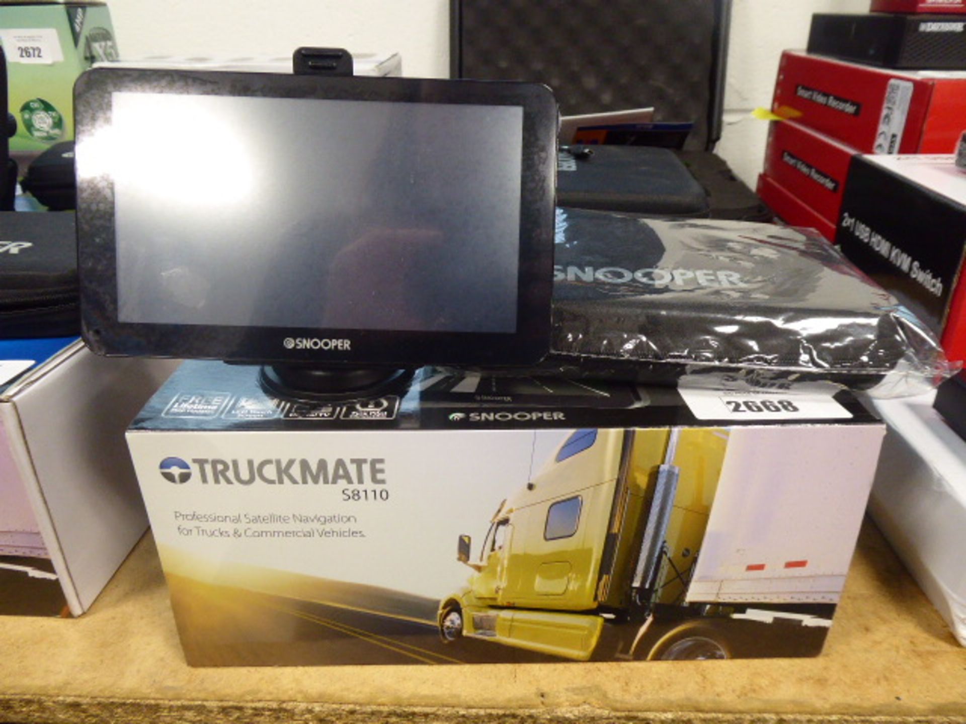 Snooper truckmate S8110 sat nav system with box