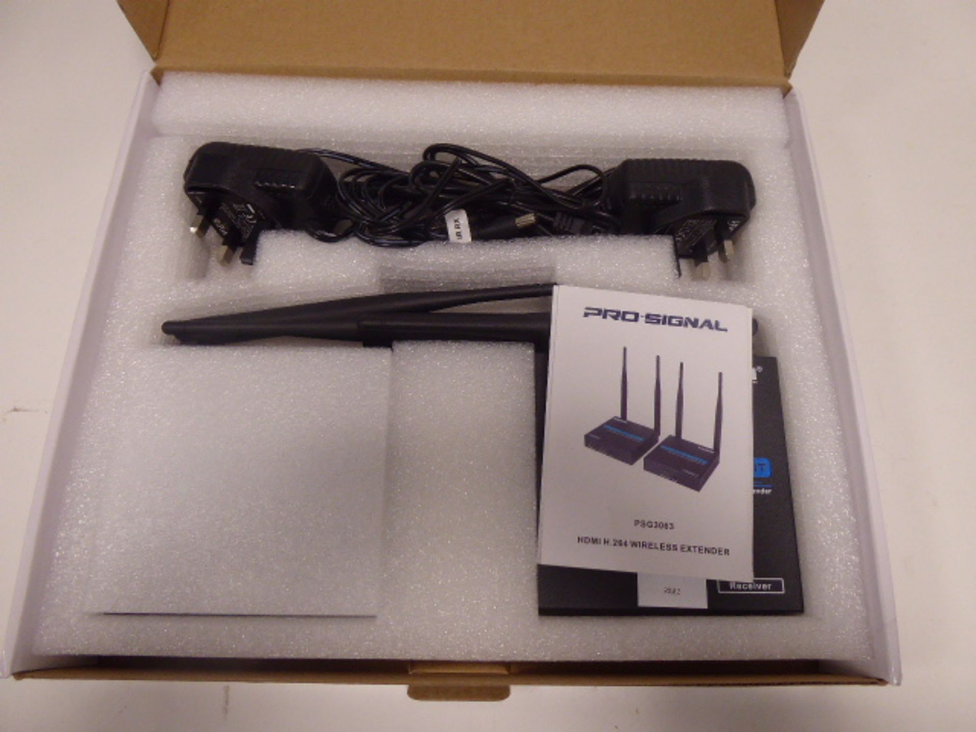 HDMI h264 wireless extender kit with box - Image 2 of 2