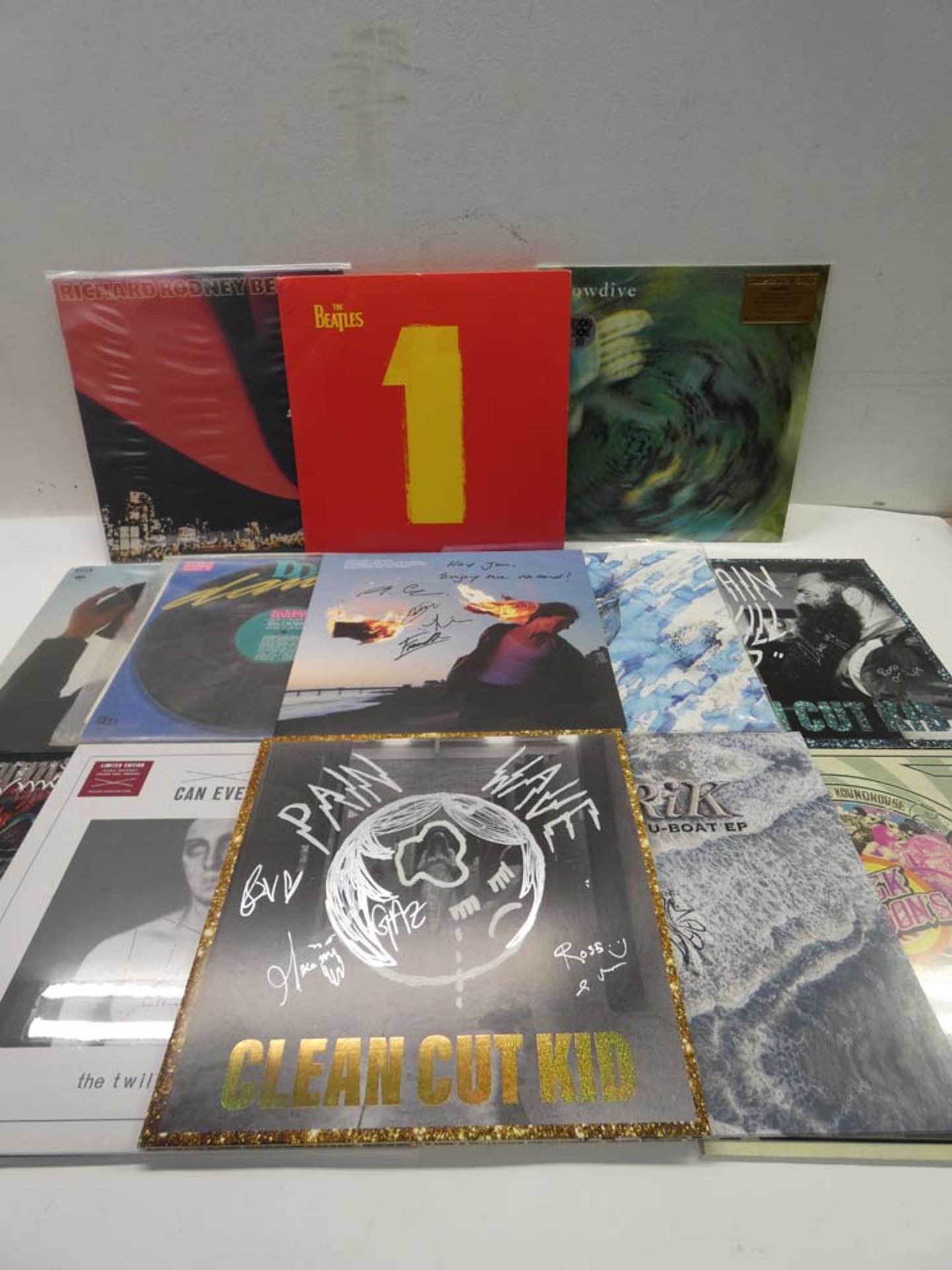 Box containing quantity of LP and 45 records to include Nick Masons, Bob Dylan, The Maccabees, The