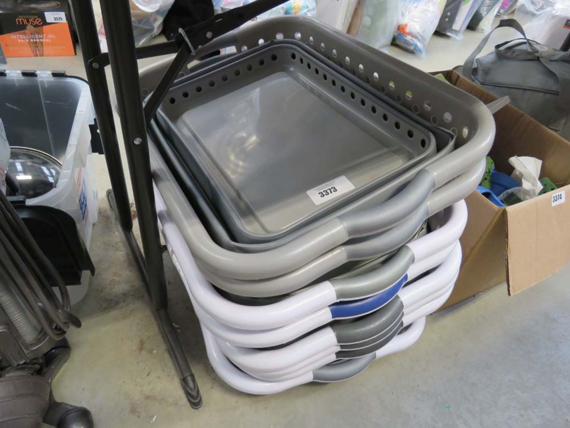 8 expandable laundry baskets