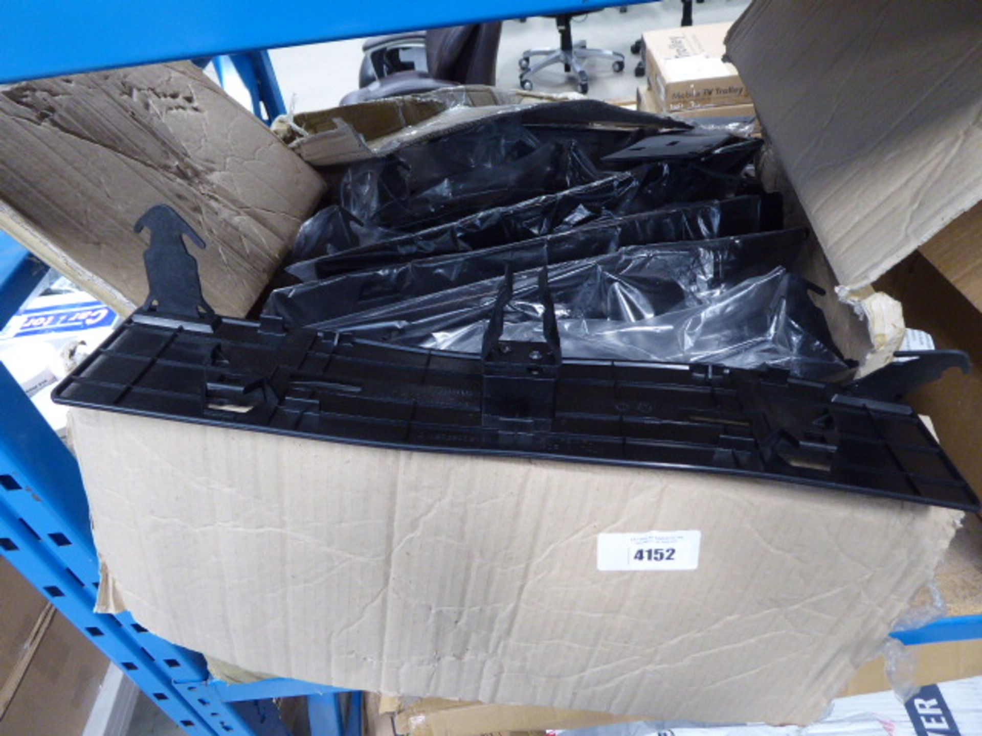 Box of Mercedes number plate mounting brackets