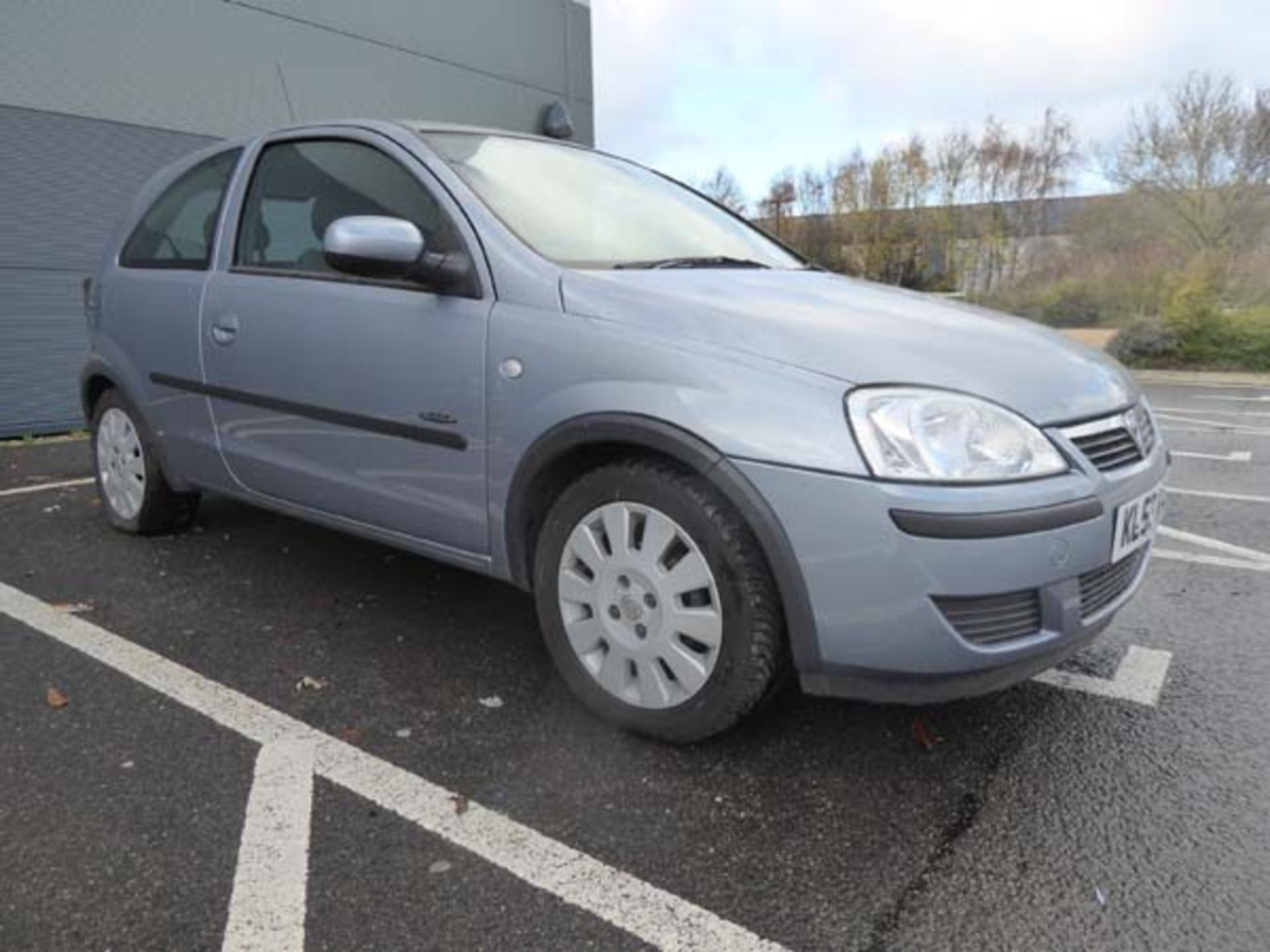 KL53 KTA (2003) Vauxhall Corsa Active 16V, 3 door hatchback, 1199cc, petrol, in silver, 39'044