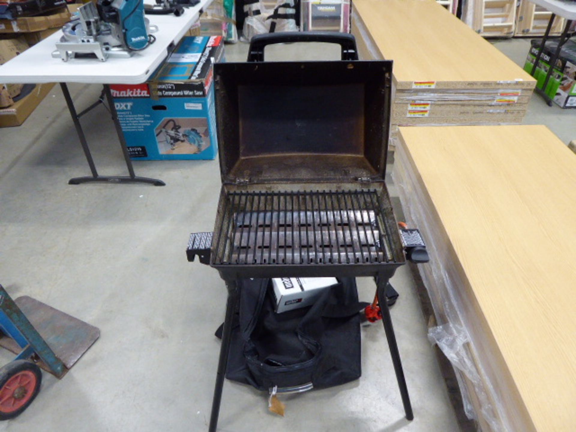 Portachef gas barbecue with Webber barbecue bag