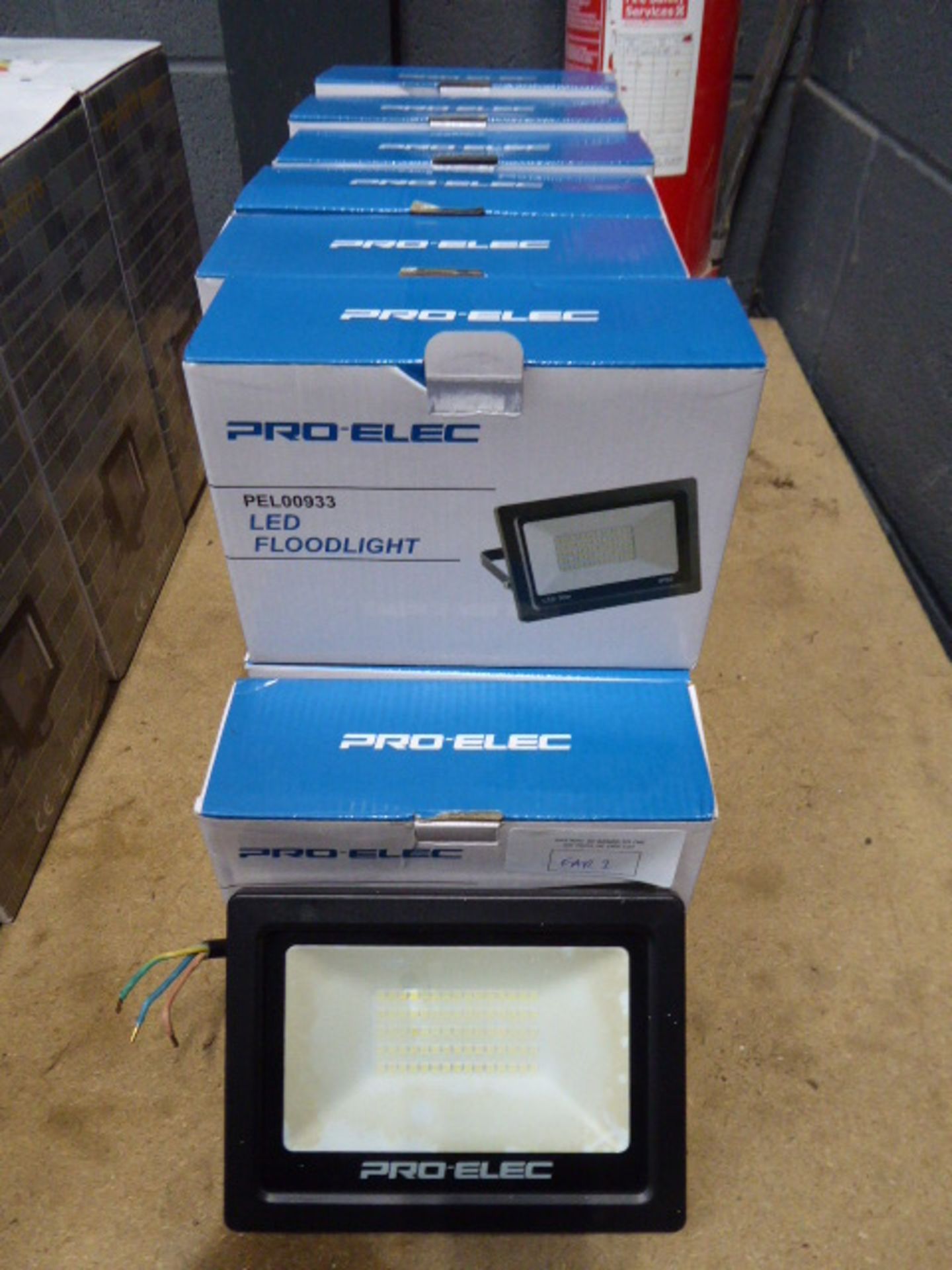 14 boxes of Pro-Elec LED floodlights