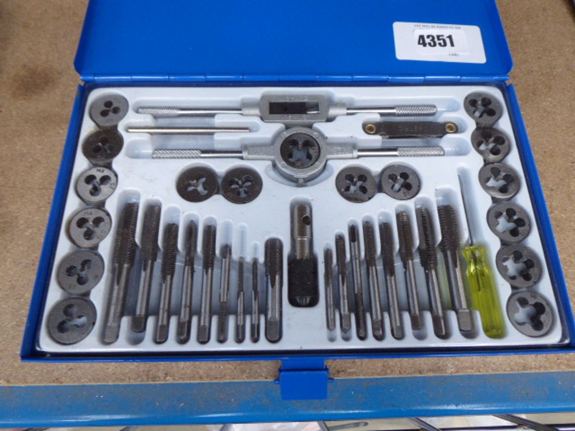 Duratool 40 piece metric tap and die set