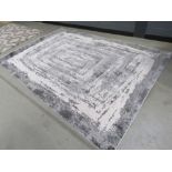 Torino 6ft6in x 9ft6in silver and beige carpet