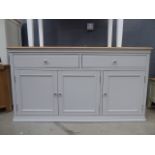 5012 Oslo Oak Large 3 Door Sideboard (15)