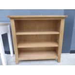 5003 Rustic Oak Small Wide Bookcase (4)