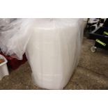 (2206) Large roll of bubble wrap