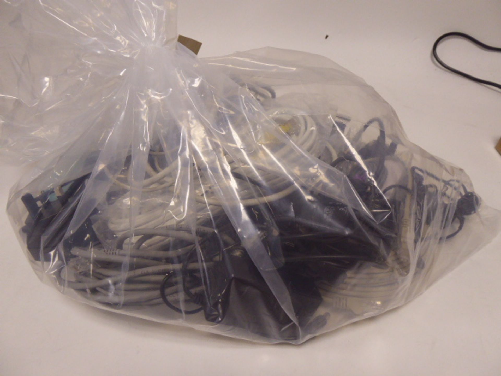 Bag containing quantity of various leads, cables and PSUs - Image 2 of 2