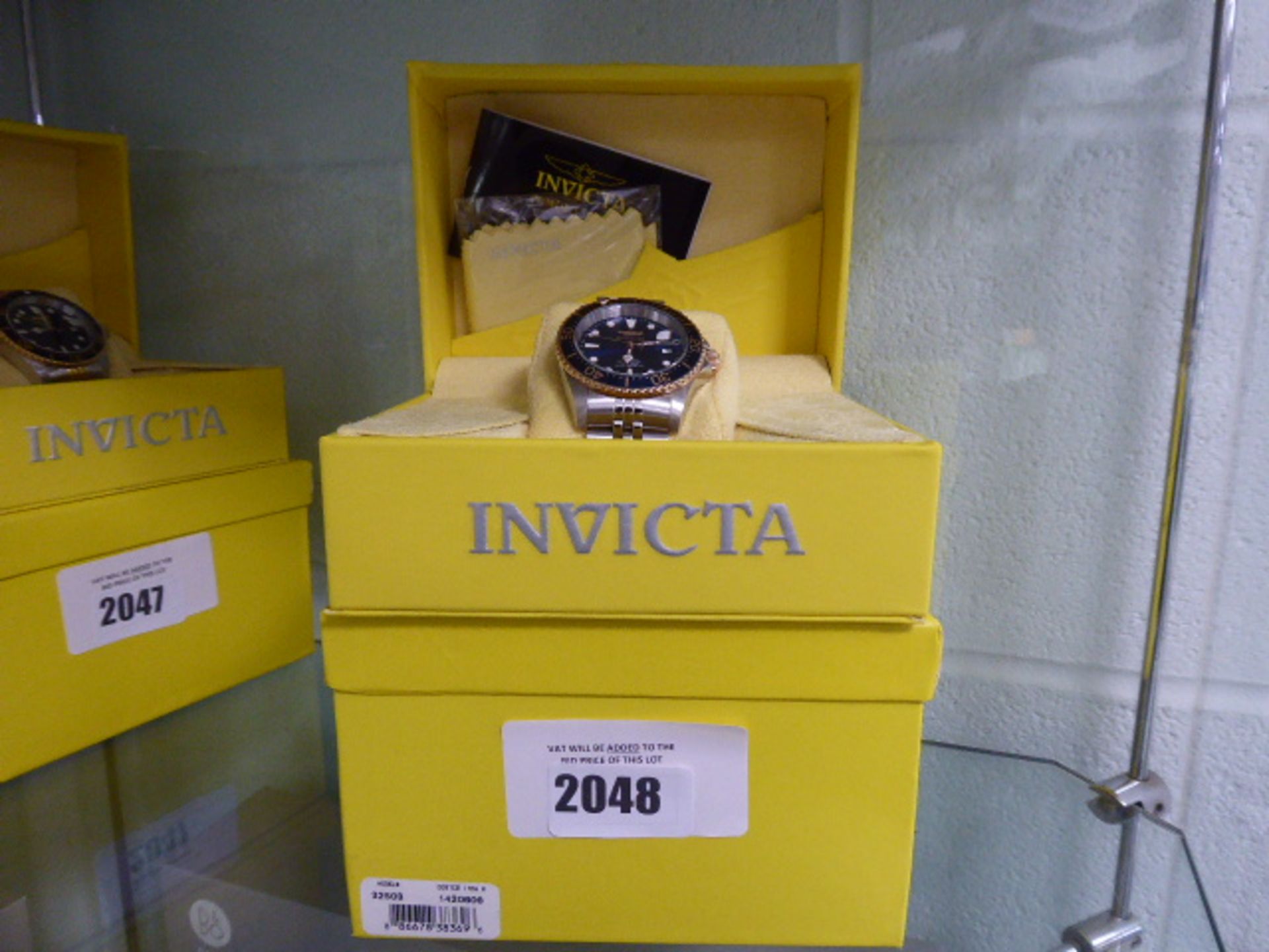 Gents Invicta stainless steep strap automatic wristwatch with box - Image 3 of 3