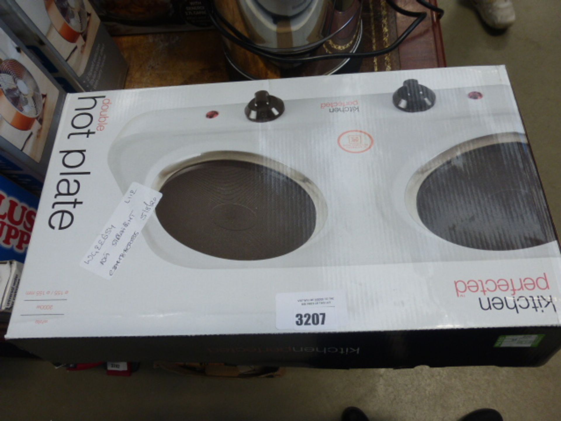 2 boxed double hot plates