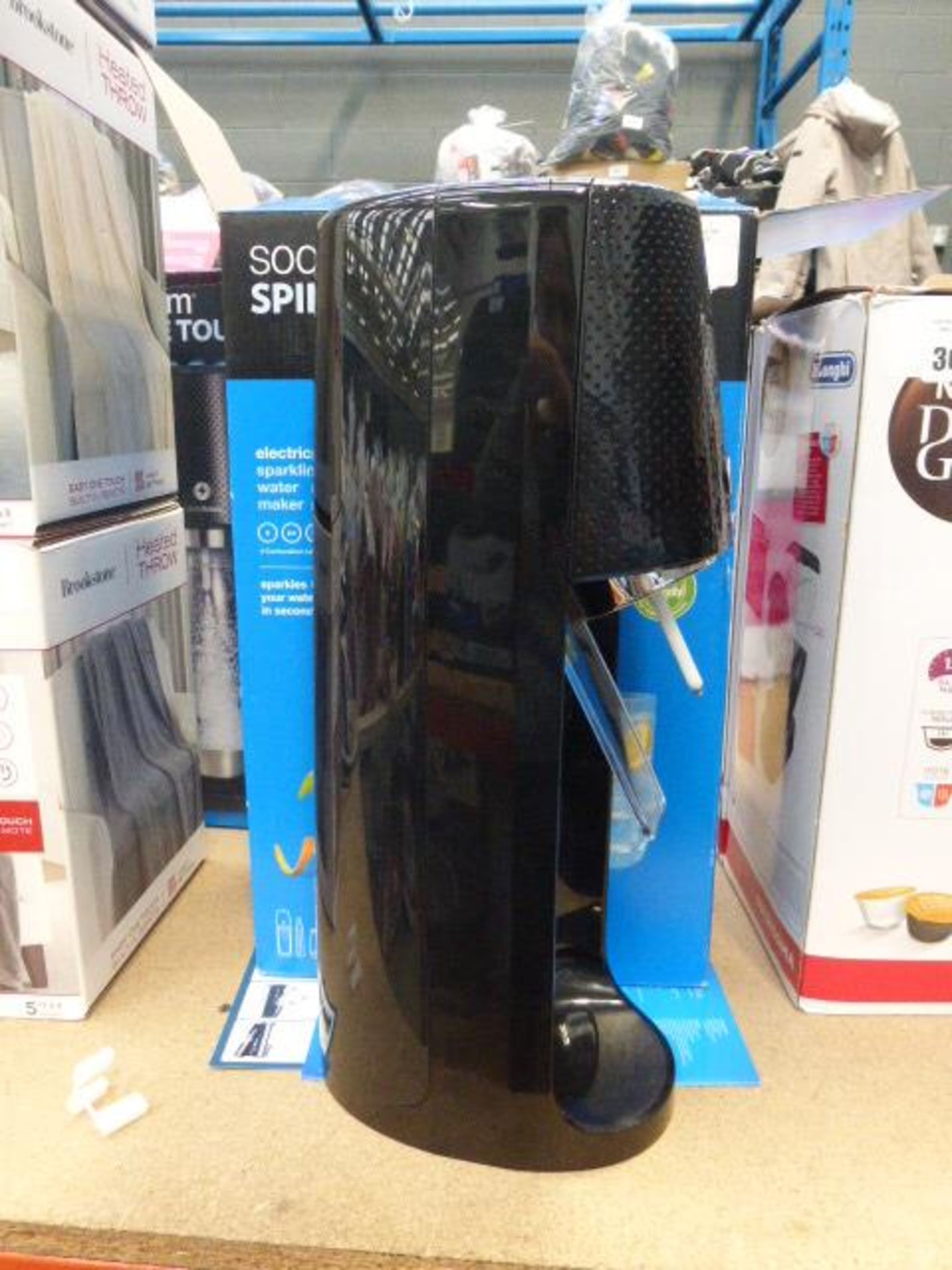 A boxed Soda Stream electric sparkling water maker - Image 2 of 2