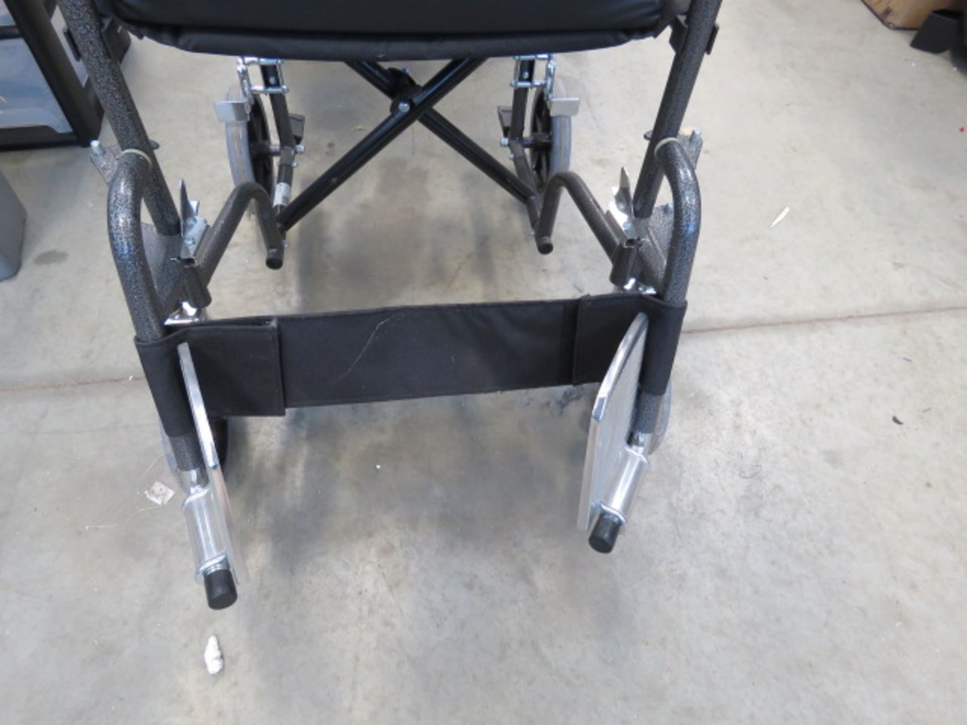 Four wheel wheelchair - Image 3 of 3