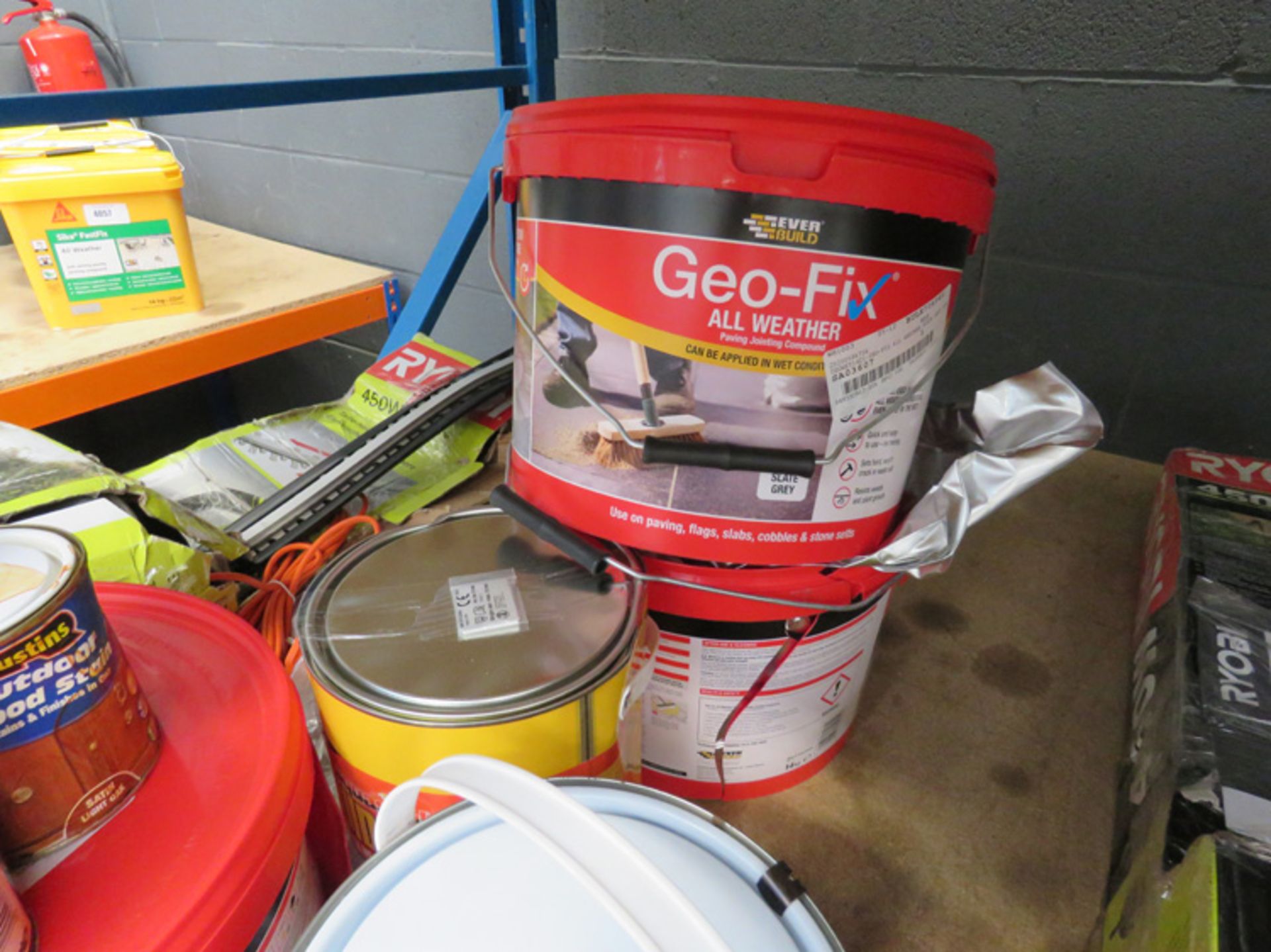 3 tubs of GeoFix jointing compound, Gorilla glue, floor paint and some liquid roof - Image 2 of 4