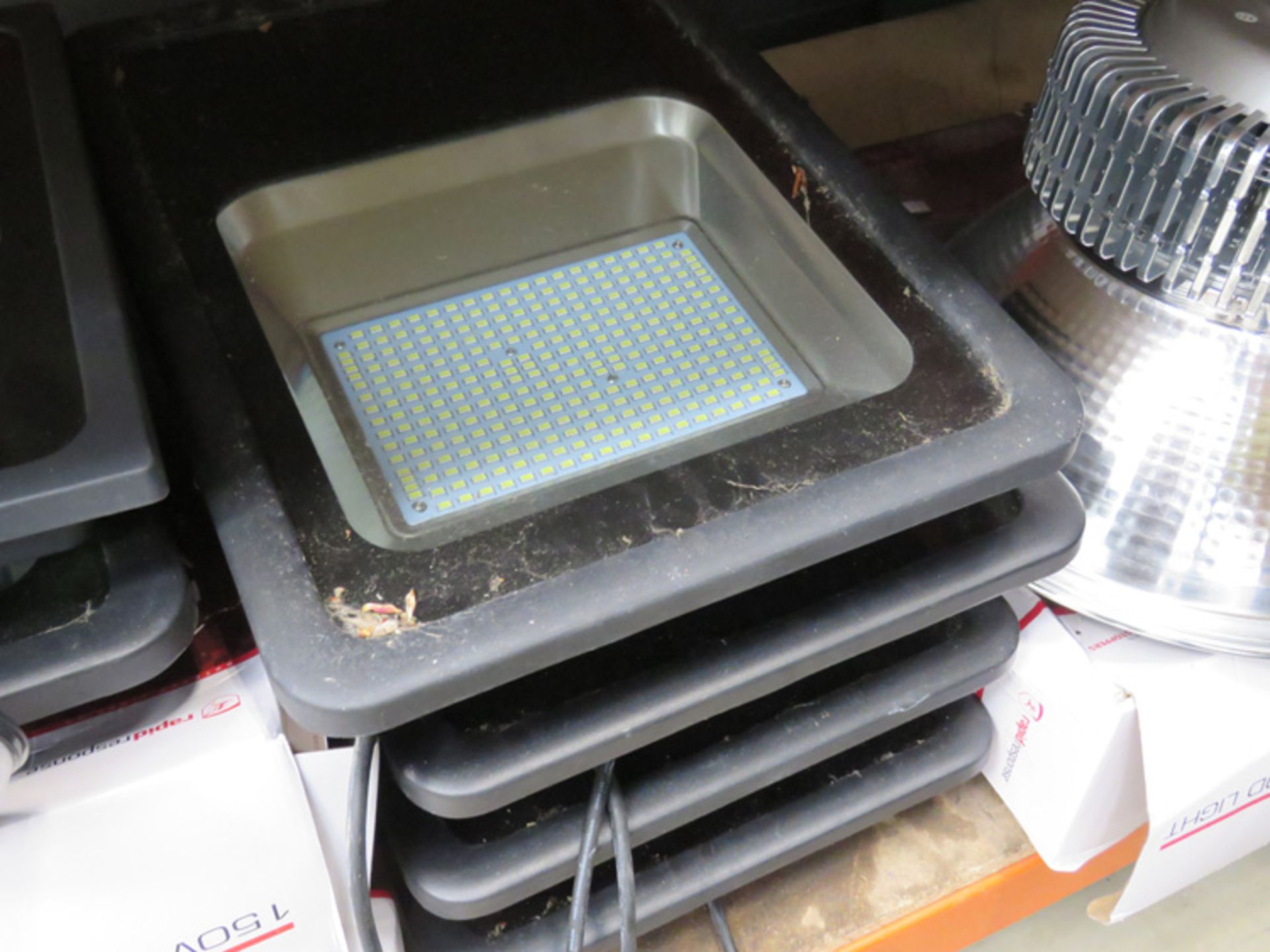 3 boxed and 7 unboxed floodlights - Image 3 of 4