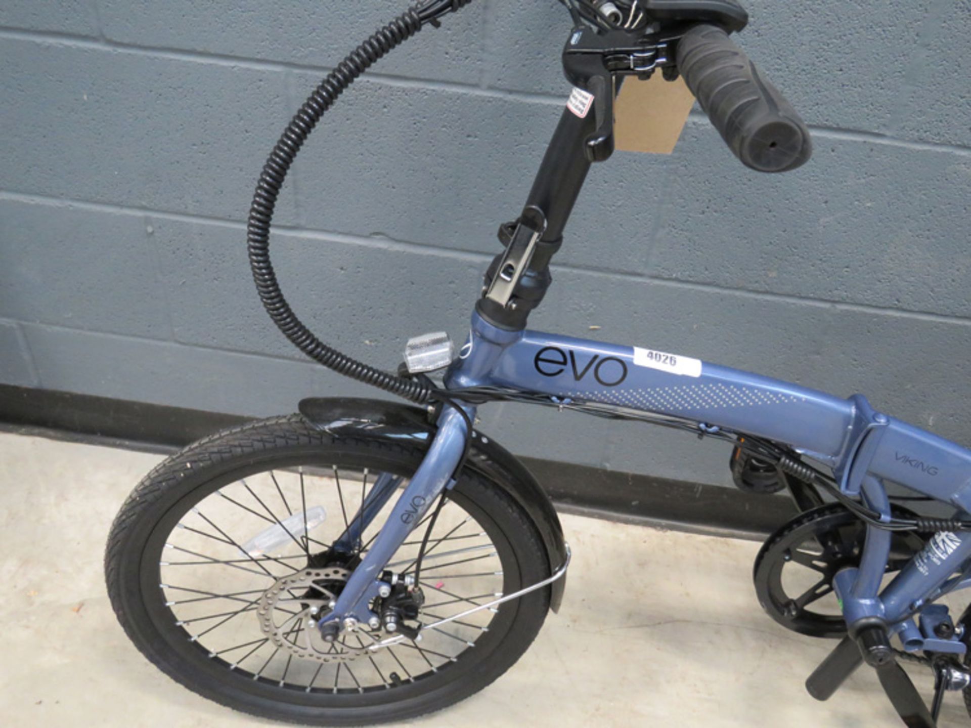 Evo foldup electric bike complete with battery, charger and key - Image 2 of 3