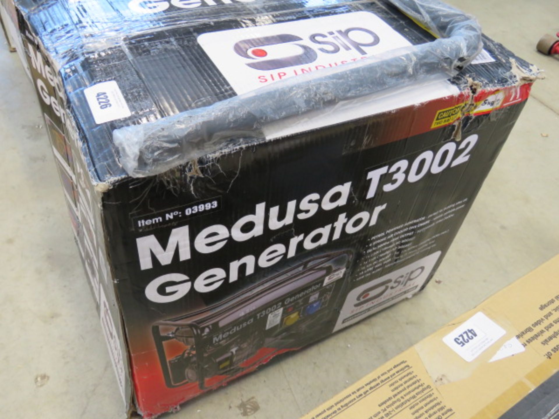 SIP Medusa T3002 boxed generator - Image 2 of 2