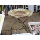 Aluminium circular garden table