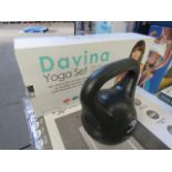 Davina yoga set and Bench kettlebell