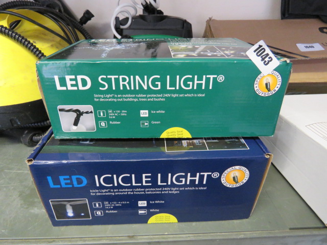 2 boxed sets of ice white LED outdoor lights