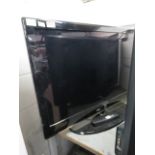 (75) Samsung 40'' flat screen TV with remote