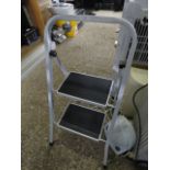 White 2 step ladder