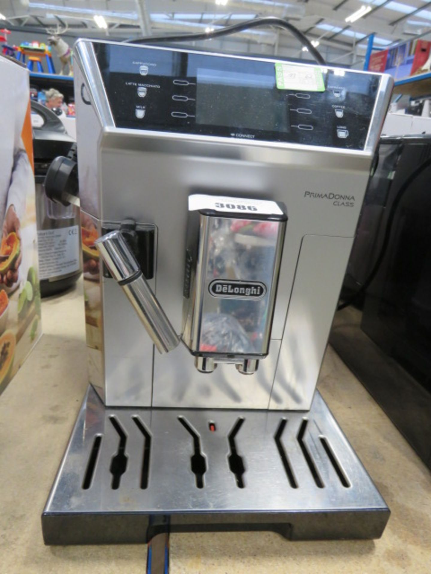 (TN62) - Unboxed delonghi prima donna class coffee machine, no accessories