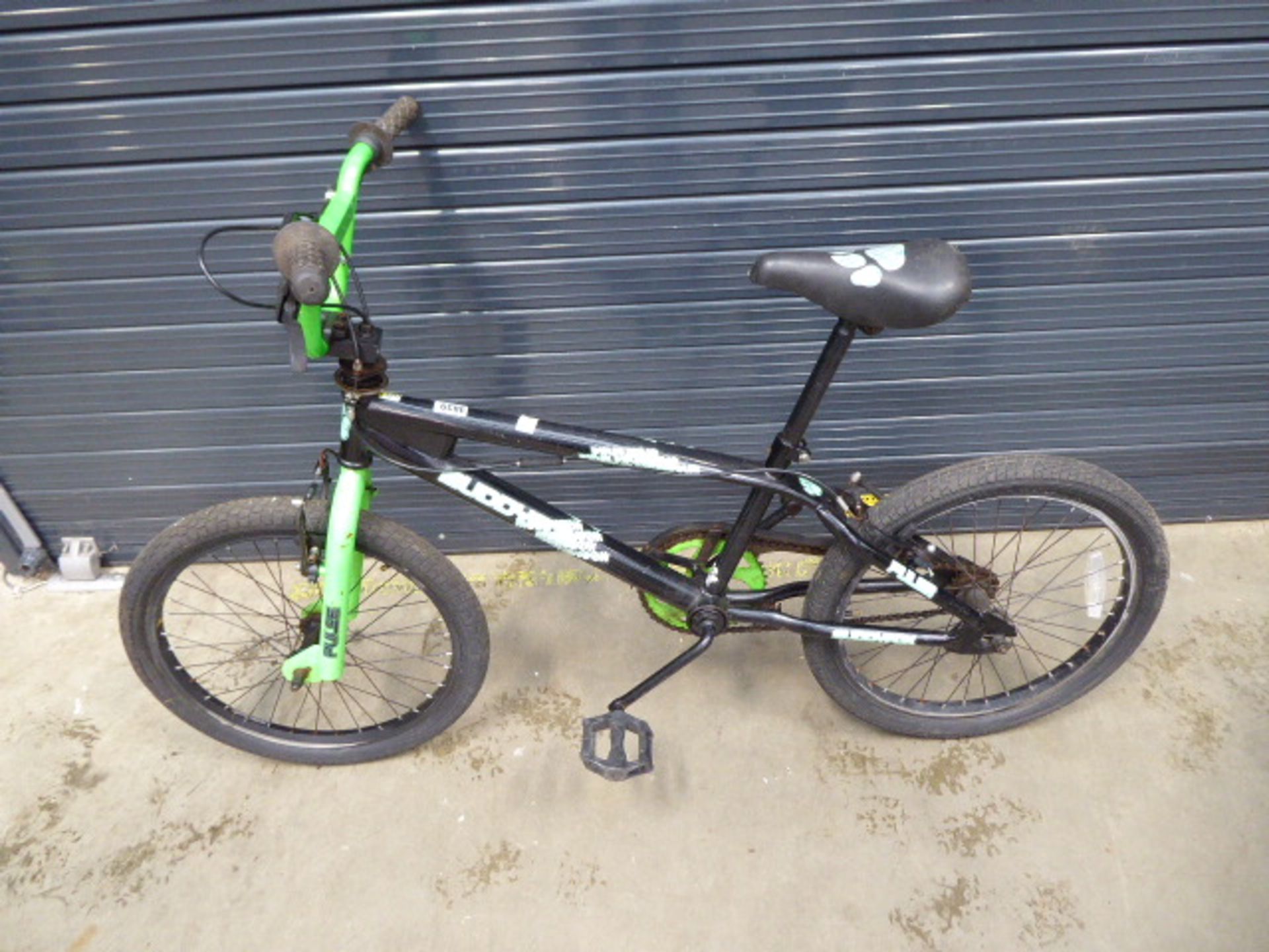 Black muddyfox BMX