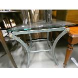 5272 Square metal lamp table with glazed surface