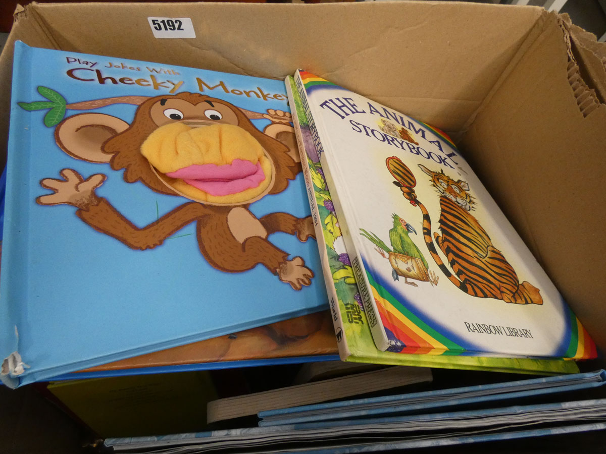 Box containing children's books - Image 2 of 3