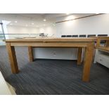 Winchester Oak 1.7m Butterfly Extending Table (72)