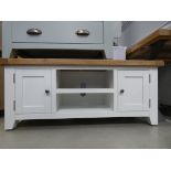 Hampshire White Large TV Unit (66)