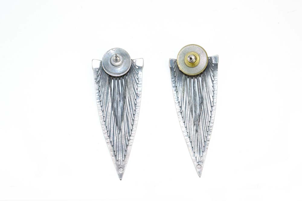 A pair of metalware wirework ear pendants of leaf shaped form, similar to a design by Wally Gilbert, - Image 2 of 5