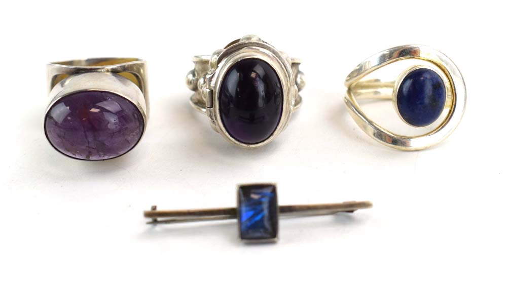 A late 20th century silver 'poison' ring set cabochon amethyst, maker PGW, London 1991, - Image 2 of 16