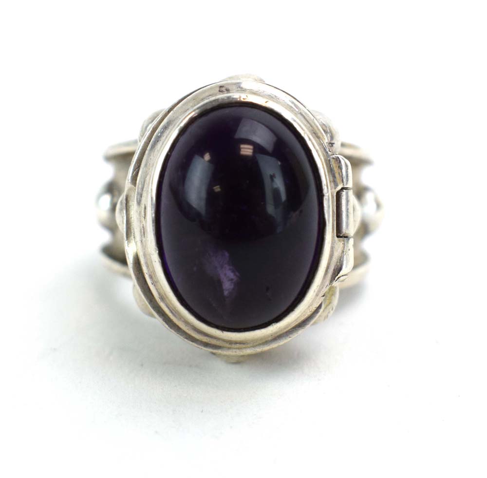 A late 20th century silver 'poison' ring set cabochon amethyst, maker PGW, London 1991, - Image 12 of 16