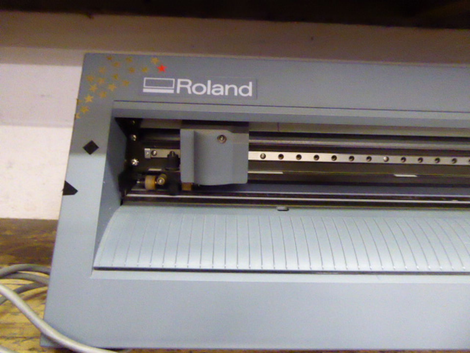 Roland CAM-1 model CX24 vinyl cutter with associated PC, monitor, printer, scanner, keyboard and - Image 2 of 5