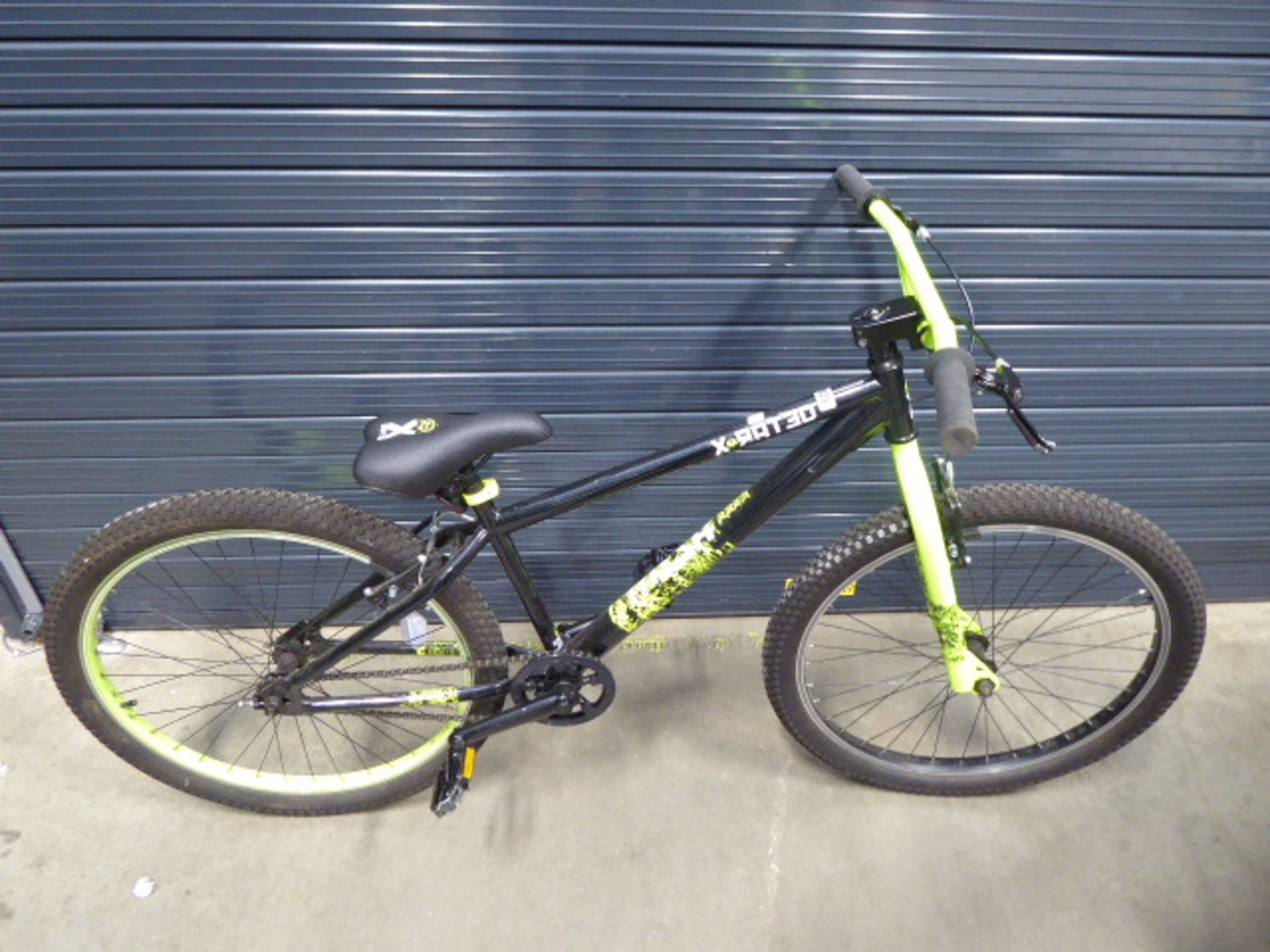 X Rated black and green gents mountain bike - Image 2 of 2