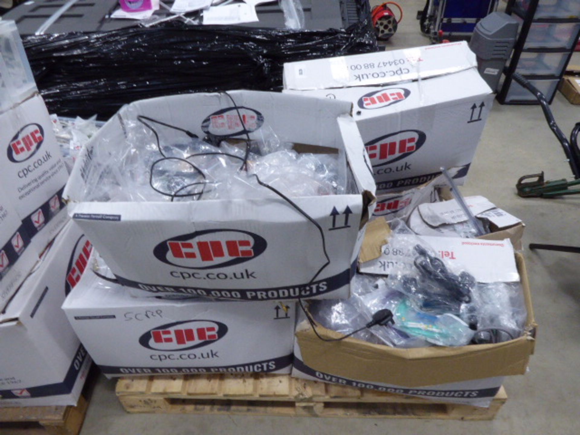 Pallet of assorted electrical receptacles and connectors