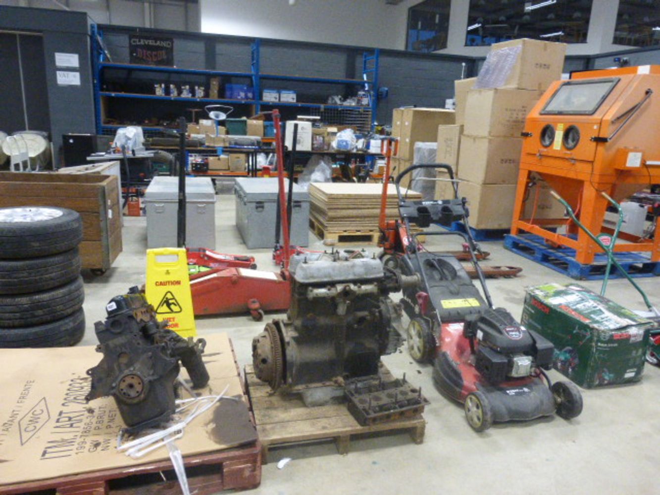 Saleroom 4 Machinery & Garden