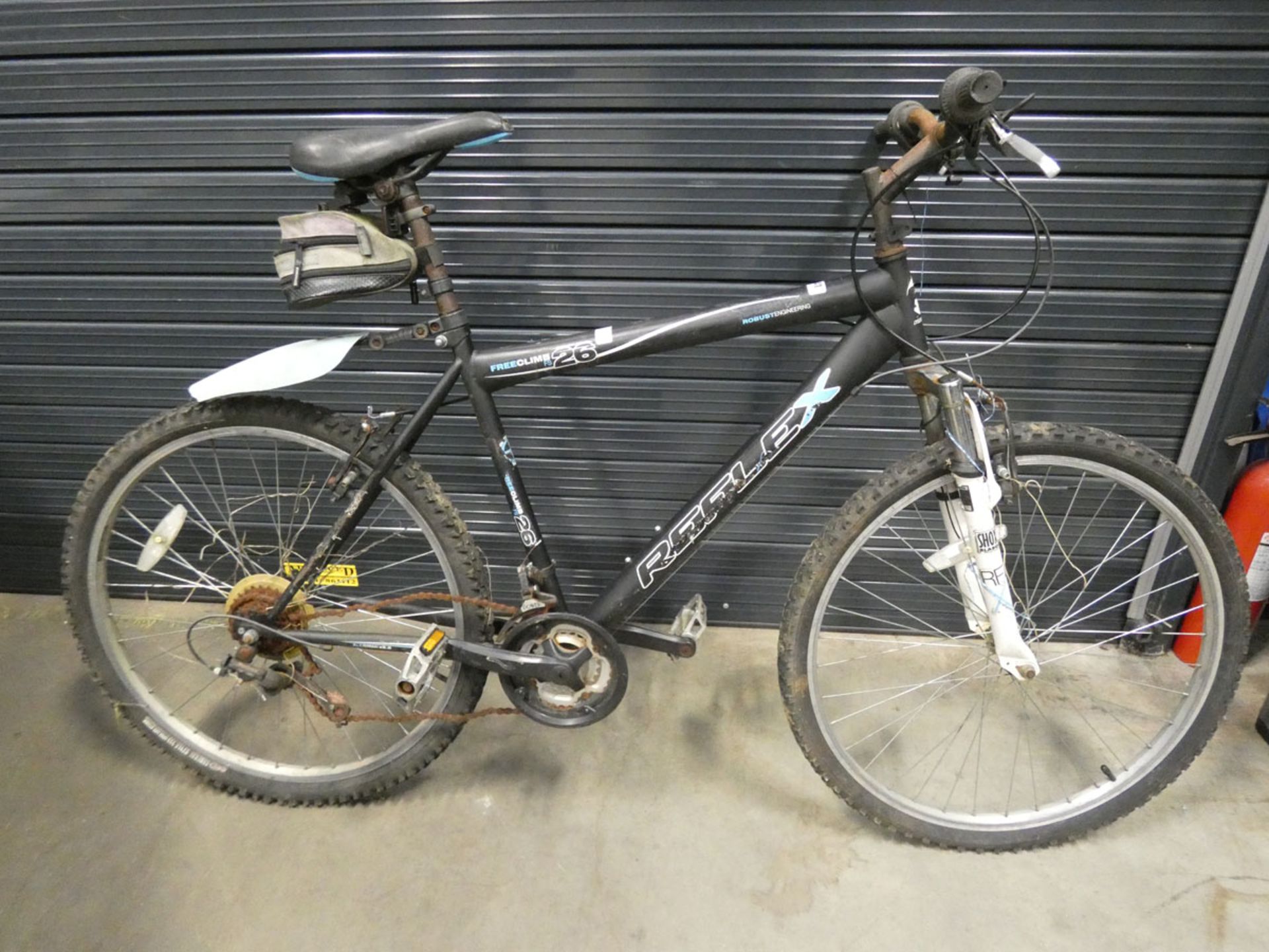 Reflex gents black mountain bike