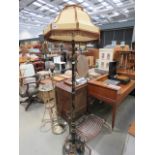 Chinoiserie table lamp with shade