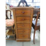 A Victorian 5 drawer pedestal