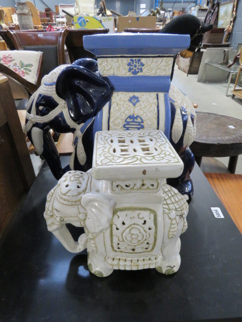 2 garden elephant stands